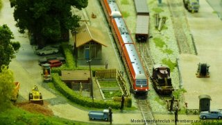 Bahnhof Emmingen mit Regionalbahn